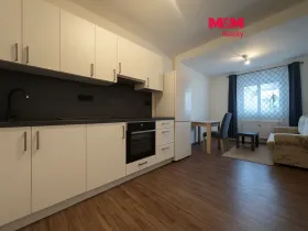Pronájem bytu 2+kk, Veselí nad Lužnicí - Veselí nad Lužnicí I, Budějovická, 48 m2