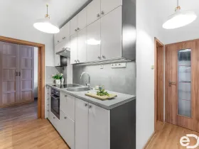Prodej bytu 3+kk, Praha - Uhříněves, V bytovkách, 50 m2