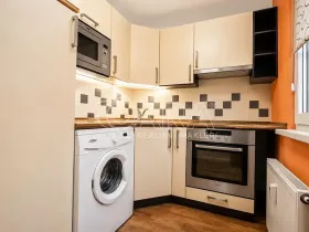 Prodej bytu 1+1, Hradec Králové, Gebauerova, 36 m2