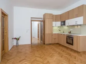 Pronájem bytu 2+kk, Praha - Vinohrady, Vinohradská, 50 m2