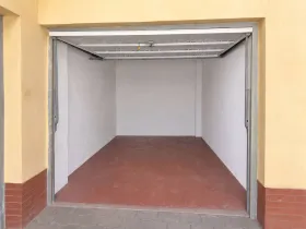 Prodej garáže, Praha, Wenzigova, 17 m2
