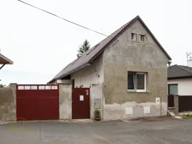 Prodej rodinného domu, Hovorčovice, Stará náves, 118 m2