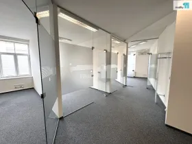 Pronájem kanceláře, Praha - Vysočany, Kolbenova, 91 m2