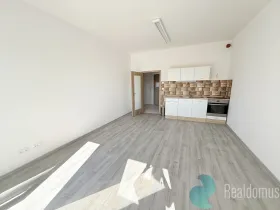 Pronájem kanceláře, Český Krumlov, Budějovická, 35 m2