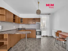 Prodej bytu 3+kk, Úpice, Svornosti, 170 m2