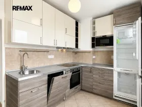 Pronájem bytu 2+1, Praha - Vinohrady, Pod Rapidem, 52 m2