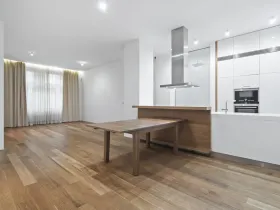 Pronájem bytu 3+kk, Praha - Vinohrady, Laubova, 109 m2