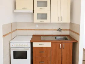 Pronájem bytu 2+kk, Ústí nad Labem - Neštěmice, Májová, 40 m2