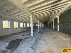 Pronájem skladu, Chvalovice, 330 m2