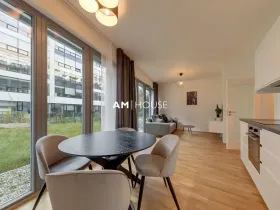 Pronájem bytu 2+kk, Praha - Vysočany, Vysočanská, 55 m2