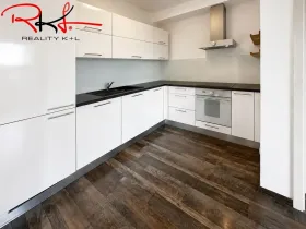 Pronájem bytu 2+kk, Praha, Sousedíkova, 65 m2