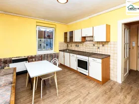 Prodej bytu 2+1, Cheb, Riegerova, 42 m2