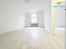 Pronájem bytu 2+kk, Praha - Žižkov, Čajkovského, 47 m2