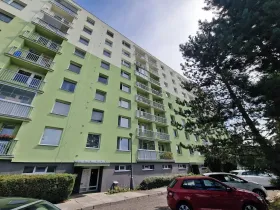 Prodej bytu 3+1, Turnov, Granátová, 74 m2
