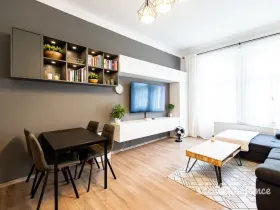 Pronájem bytu 2+kk, Praha - Žižkov, Hartigova, 45 m2