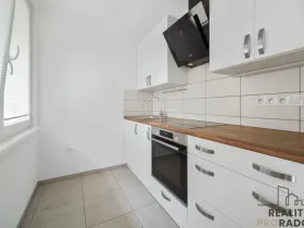 Pronájem bytu 1+kk, Pardubice, Jiráskova, 40 m2