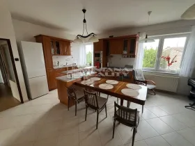 Pronájem bytu 4+1, Olomouc, Holická, 98 m2