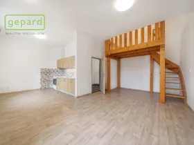 Pronájem bytu 2+kk, Sokolov, Křížová, 58 m2