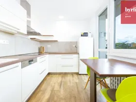 Prodej bytu 2+1, Olomouc, Vojanova, 56 m2