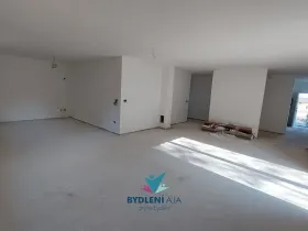 Prodej rodinného domu, Modlany, 160 m2