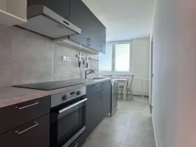 Pronájem bytu 2+1, Břeclav, Slovácká, 60 m2