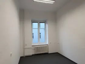 Pronájem kanceláře, Broumov, Československé armády, 15 m2