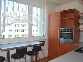 Prodej bytu 3+1, Brno, Šromova, 75 m2
