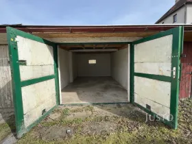 Pronájem garáže, Liberec, Klášterského, 22 m2