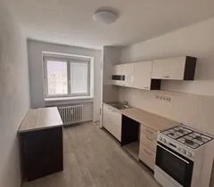 Pronájem bytu 3+1, Hradec Králové, Labská kotlina, 74 m2