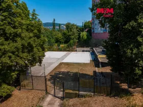 Prodej komerčního pozemku, Ústí nad Labem, Žukovova, 1706 m2