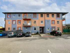 Prodej bytu 3+kk, Vochov, 52 m2