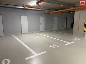 Pronájem garáže, Olomouc, Eduarda Hamburgera, 20 m2