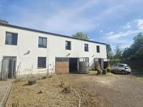 Prodej výrobních prostor, Býčkovice - Velký Újezd, 700 m2