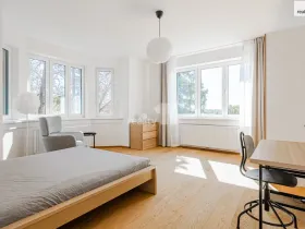 Pronájem atypického bytu, Praha - Strašnice, U krbu, 25 m2