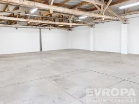 Pronájem skladu, Krnov - Pod Cvilínem, 9. května, 187 m2