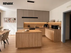 Pronájem bytu 3+kk, Praha - Libeň, U Vlachovky, 130 m2