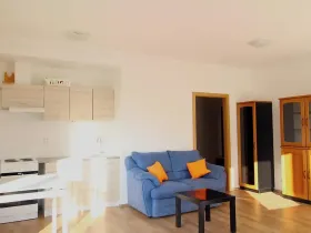Pronájem bytu 1+kk, Praha - Letňany, Hlučkova, 38 m2