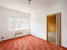Prodej bytu 3+1, Louny, Poděbradova, 72 m2