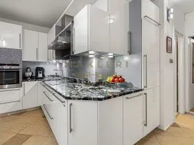 Prodej bytu 4+kk, Praha, Pod lysinami, 80 m2