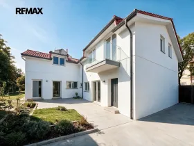 Prodej rodinného domu, Praha - Ďáblice, Ďáblická, 244 m2