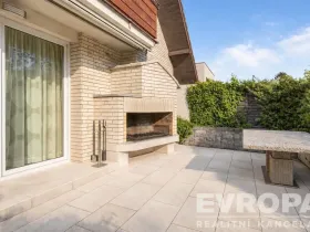 Prodej rodinného domu, Praha - Suchdol, Armádní, 342 m2