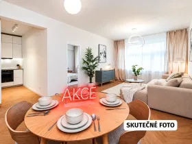 Prodej bytu 3+kk, Praha - Holešovice, Komunardů, 90 m2