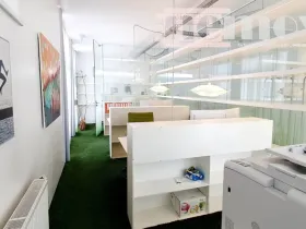 Prodej kanceláře, Jesenice, Nákupní, 59 m2