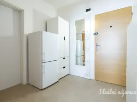 Pronájem bytu 2+kk, Praha - Černý Most, Bryksova, 48 m2