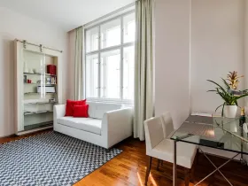 Prodej bytu 1+kk, Praha - Staré Město, Bílkova, 37 m2