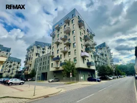 Pronájem bytu 2+kk, Liberec, Kladenská, 67 m2