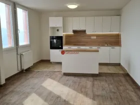 Pronájem bytu 3+kk, Teplice - Trnovany, Antonína Sochora, 81 m2