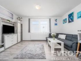 Pronájem bytu 2+kk, Hostivice, Litovická, 53 m2