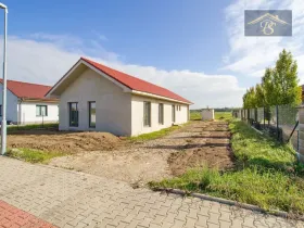 Prodej rodinného domu, Vědomice, Radniční, 114 m2