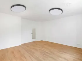 Prodej kanceláře, Praha - Záběhlice, U zákrutu, 33 m2